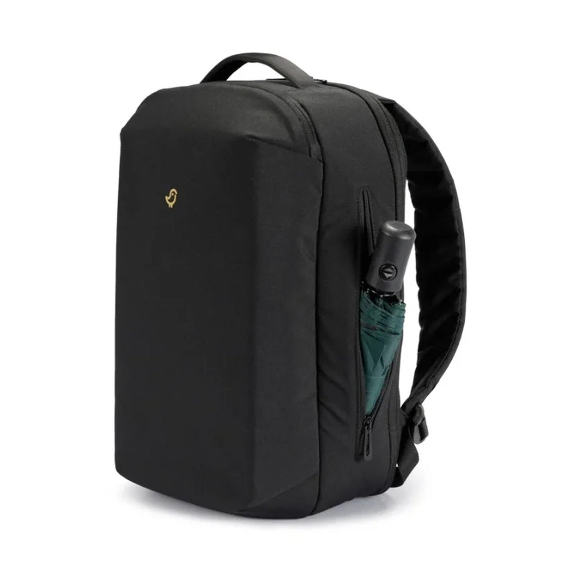 Dad wearing the TernX diaper backpack while travelling with kids